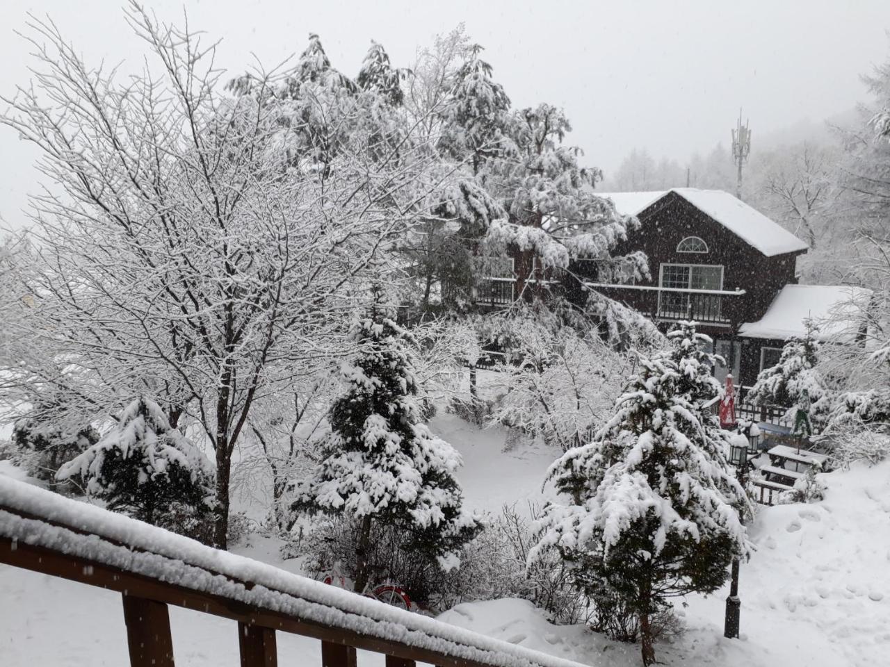 Mayfare Narsha Pyeongchang Villa Exterior foto